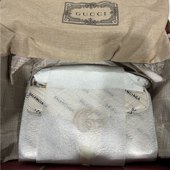 Gucci x Balenciaga Hacker limited edition! - Picture 2 of 7